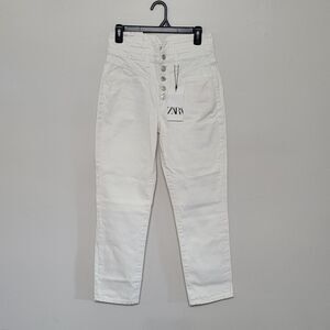 Zara Women’s Size 4 White High Rise 80s Straight Jeans Button Fly NWT Retro